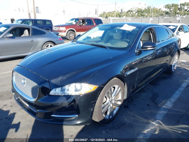 2012 JAGUAR XJ SAJWA2GB3CLV39002 Photo 1