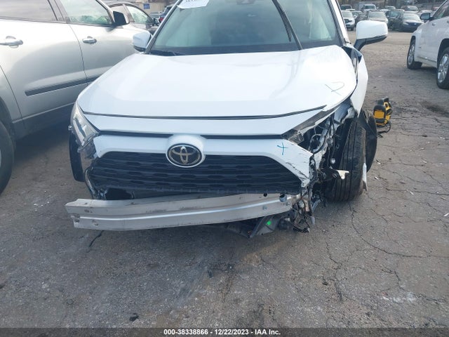 2021 TOYOTA RAV4 XLE VIN: 2T3W1RFV7MW167620