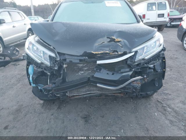2HKRM4H38GH643503 Honda CR-V LX