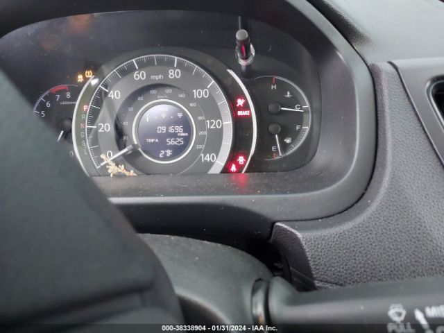 2HKRM4H38GH643503 Honda CR-V LX