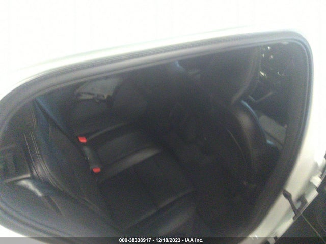 Volvo Xc40 T4 Momentum 2022 YV4AC2HK3N2666372 Image 8