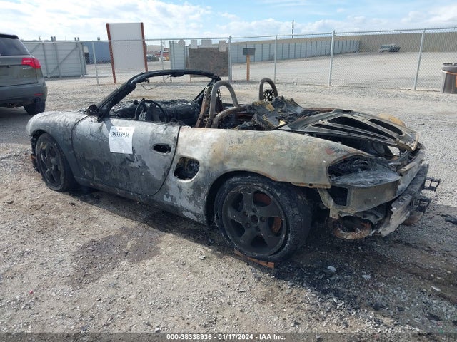 2000 PORSCHE BOXSTER WP0CB2983YU663255 Photo 2