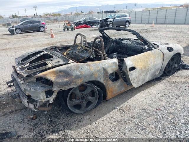 2000 PORSCHE BOXSTER WP0CB2983YU663255 Photo 3