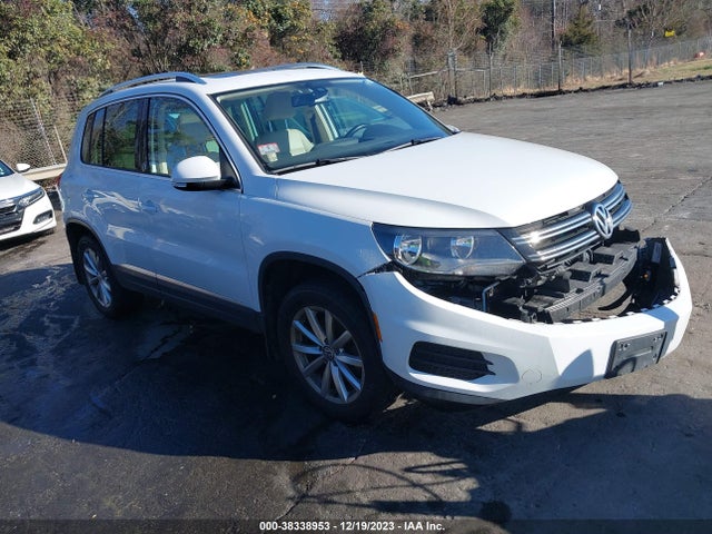2017 VOLKSWAGEN TIGUAN 2.0T WOLFSBURG EDITION VIN: WVGSV7AX4HK031293