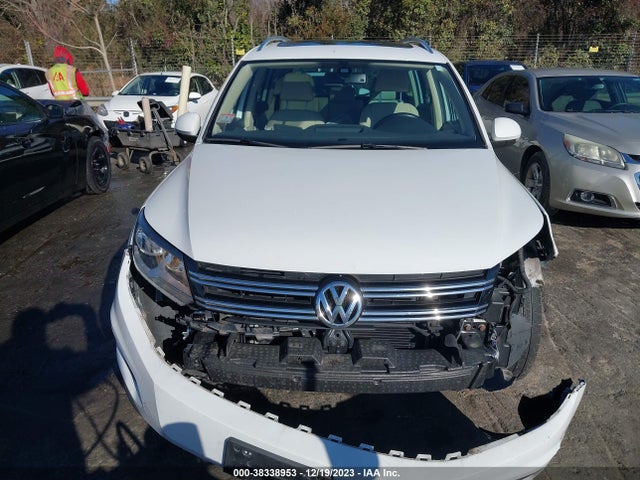 2017 VOLKSWAGEN TIGUAN 2.0T WOLFSBURG EDITION VIN: WVGSV7AX4HK031293
