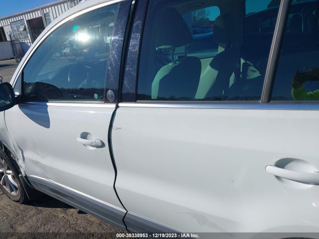 2017 VOLKSWAGEN TIGUAN 2.0T WOLFSBURG EDITION VIN: WVGSV7AX4HK031293