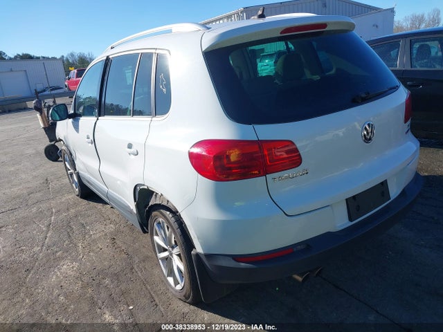 2017 VOLKSWAGEN TIGUAN 2.0T WOLFSBURG EDITION VIN: WVGSV7AX4HK031293
