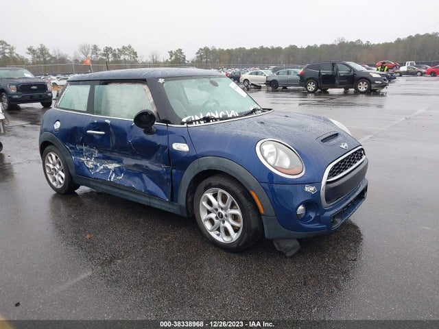 2016 MINI HARDTOP WMWXP7C59G3B92876 Photo 0