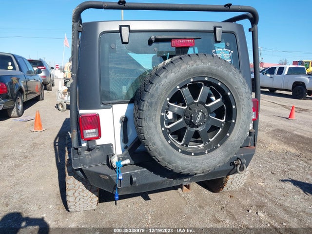 2014 JEEP WRANGLER UNLIMITED SPORT VIN: 1C4BJWDG2EL260731
