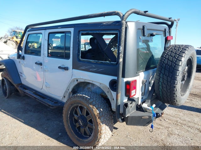 2014 JEEP WRANGLER UNLIMITED SPORT VIN: 1C4BJWDG2EL260731