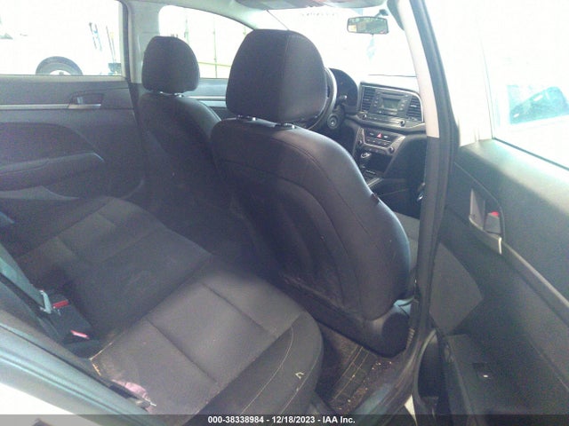 2018 HYUNDAI ELANTRA SE VIN: 5NPD74LF7JH276426