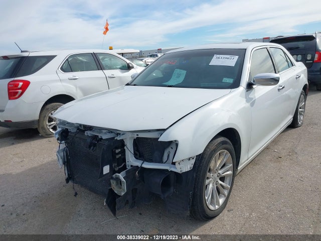 2C3CCAEG5GH212225 Chrysler 300 300c