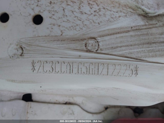 2C3CCAEG5GH212225 Chrysler 300 300c