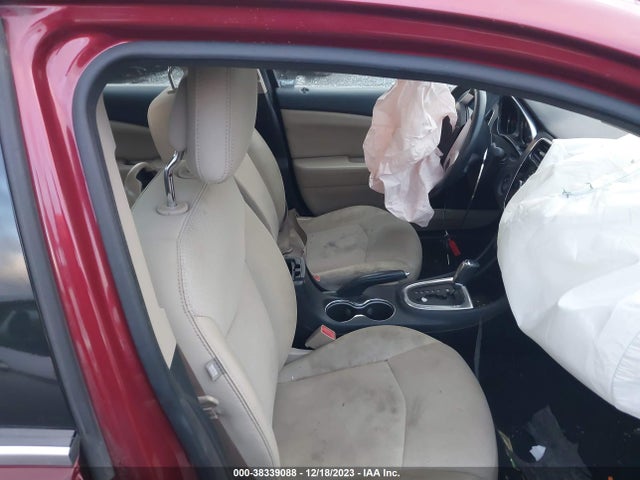 1C3CCBBB8EN185783 Chrysler 200 Touring