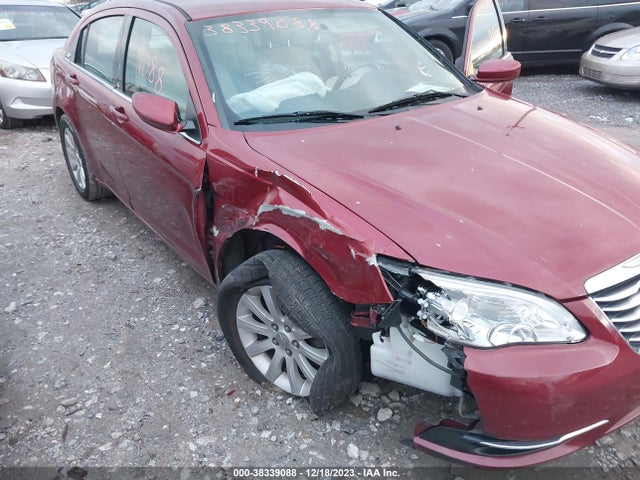1C3CCBBB8EN185783 Chrysler 200 Touring
