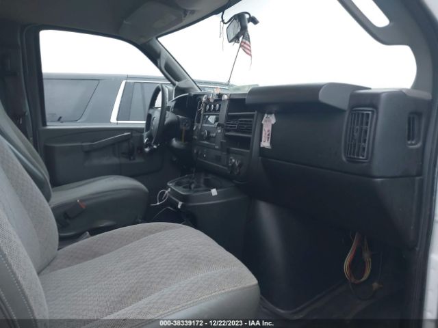 1GTW7AFF6H1112220 GMC Savana 2500 Work Van