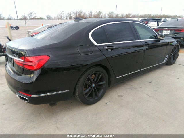 WBA7F0C5XHGM21406 BMW 750i