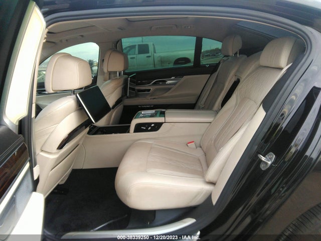 WBA7F0C5XHGM21406 BMW 750i