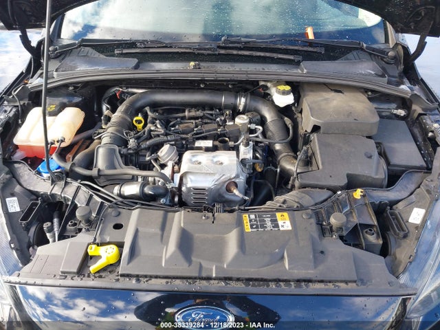 2018 FORD FOCUS SE VIN: 1FADP3FE9JL319744