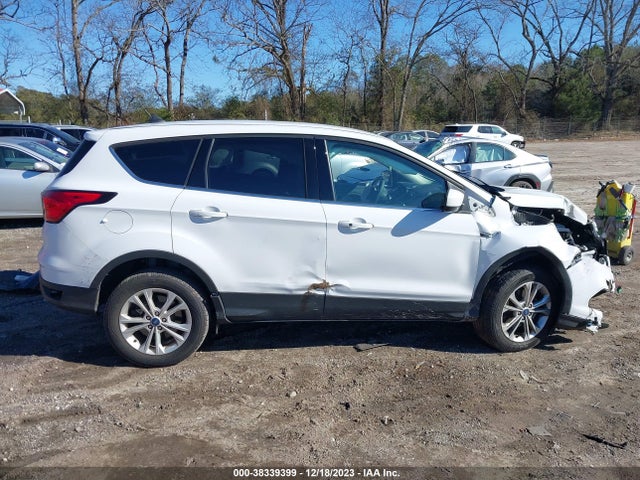 2019 FORD ESCAPE SE VIN: 1FMCU0GD6KUA10923