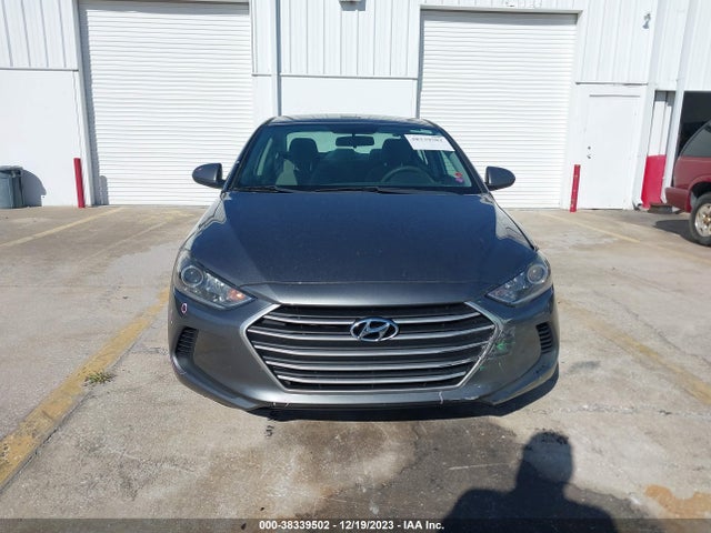 2018 HYUNDAI ELANTRA SEL VIN: 5NPD84LF0JH307898