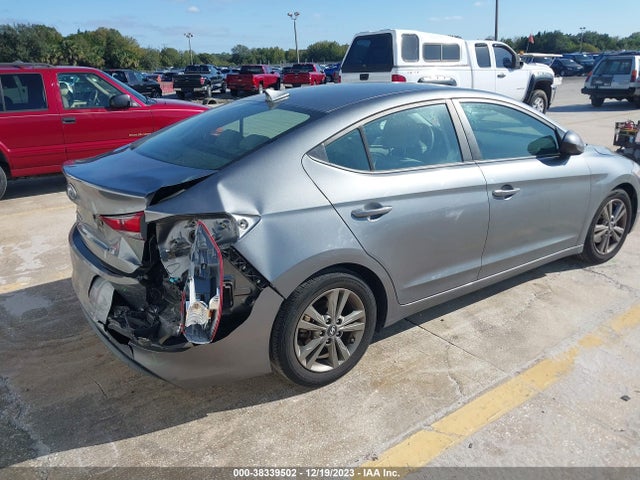 2018 HYUNDAI ELANTRA SEL VIN: 5NPD84LF0JH307898