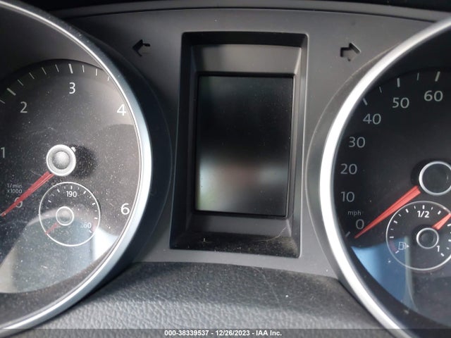2010 VOLKSWAGEN JETTA TDI VIN: 3VWPL7AJ5AM692371