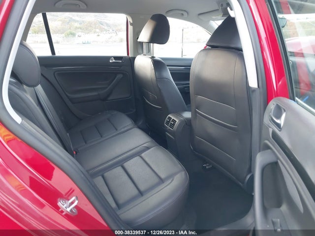 2010 VOLKSWAGEN JETTA TDI VIN: 3VWPL7AJ5AM692371