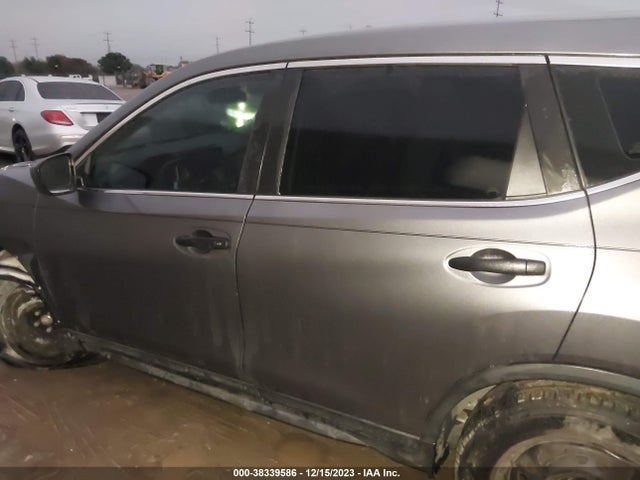 Nissan ROGUE S 2019 5N1AT2MT0KC788514 Image 15