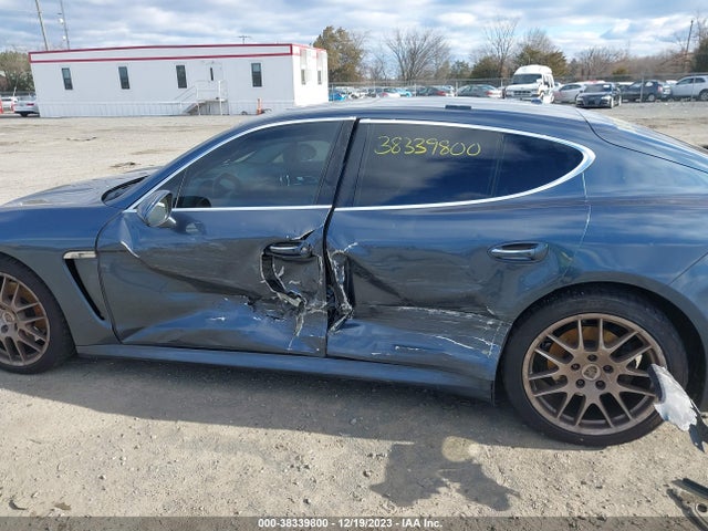 2010 PORSCHE PANAMERA 4S VIN: WP0AB2A74AL063477