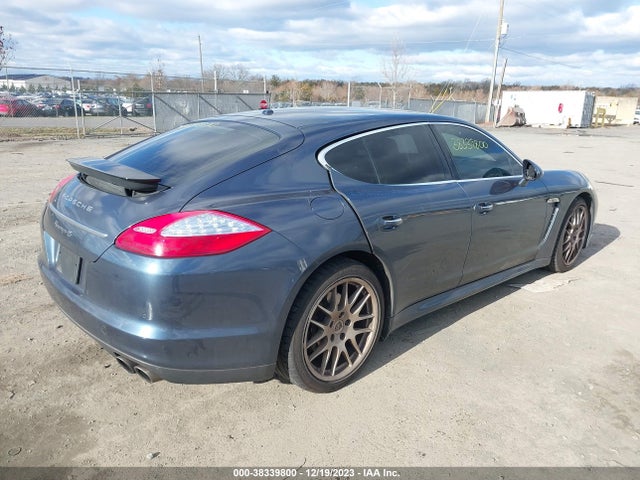 2010 PORSCHE PANAMERA WP0AB2A74AL063477 Photo 3