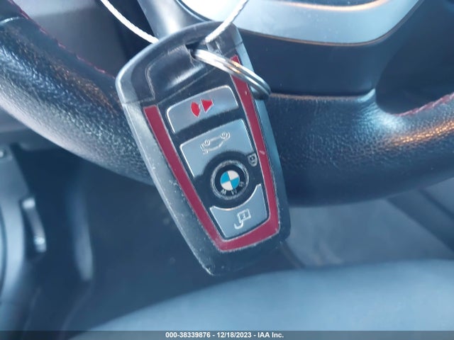 BMW 328i Xdrive 2016 WBA8E3C57GK503162 Image 11