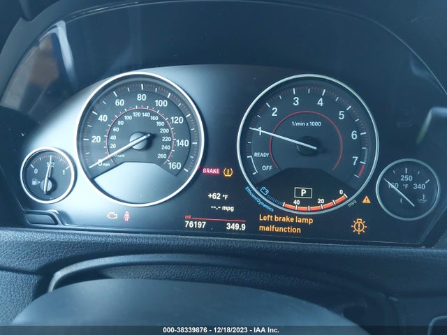 BMW 328i Xdrive 2016 WBA8E3C57GK503162 Image 7