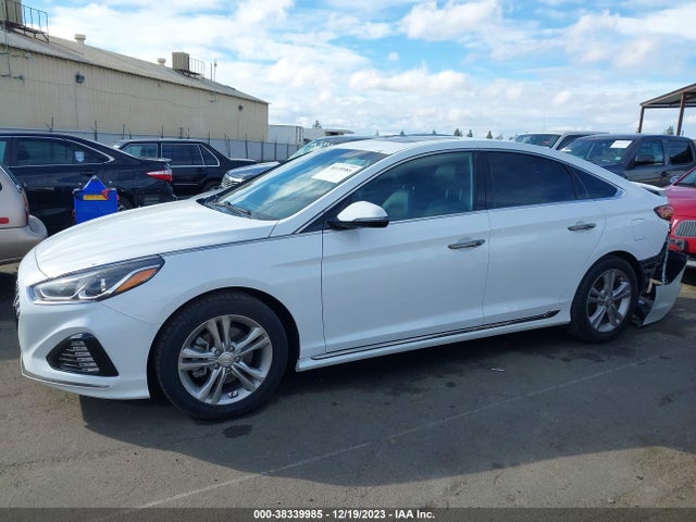 2018 HYUNDAI SONATA SPORT VIN: 5NPE34AFXJH667993