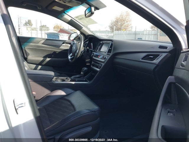 2018 HYUNDAI SONATA SPORT VIN: 5NPE34AFXJH667993