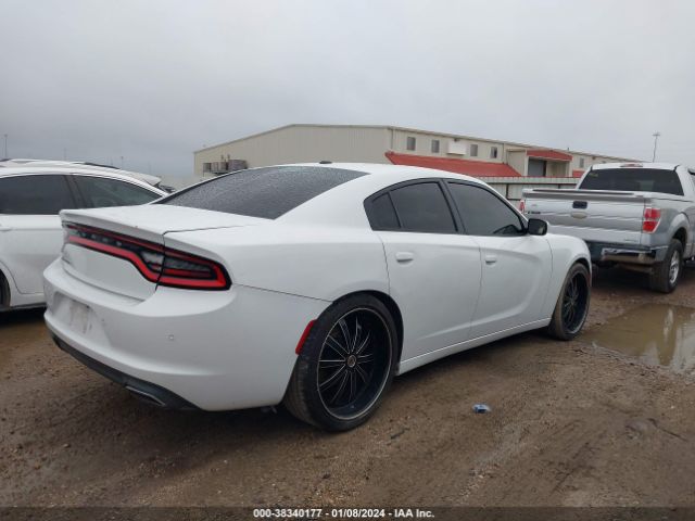 2C3CDXBG3GH105033 Dodge Charger Se