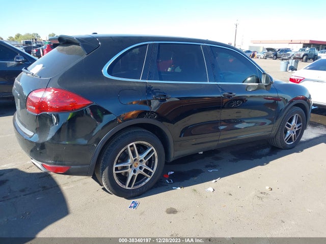 2014 PORSCHE CAYENNE WP1AA2A23ELA96577 Photo 3