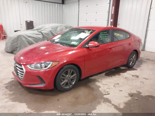 2018 HYUNDAI ELANTRA SEL VIN: 5NPD84LF5JH301529