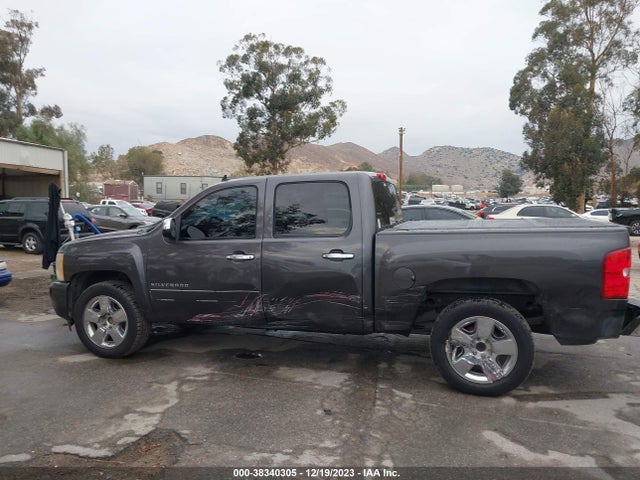 2011 CHEVROLET SILVERADO 1500 LT VIN: 3GCPCSE07BG119107