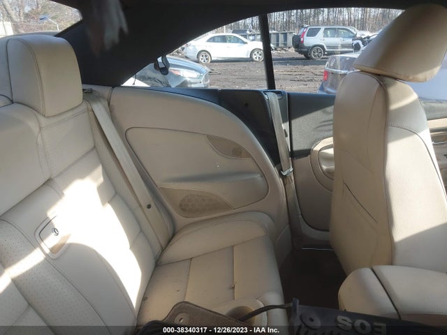 2011 VOLKSWAGEN EOS KOMFORT VIN: WVWBW7AH7BV004122