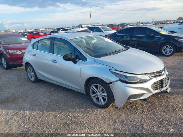2018 3G1BE6SM1JS607489 main image