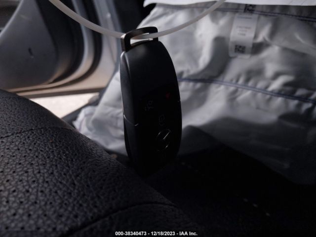 WDDZF4KB7JA371203 Mercedes-Benz E 300 4matic