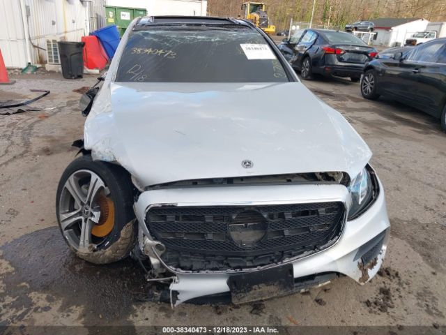 WDDZF4KB7JA371203 Mercedes-Benz E 300 4matic