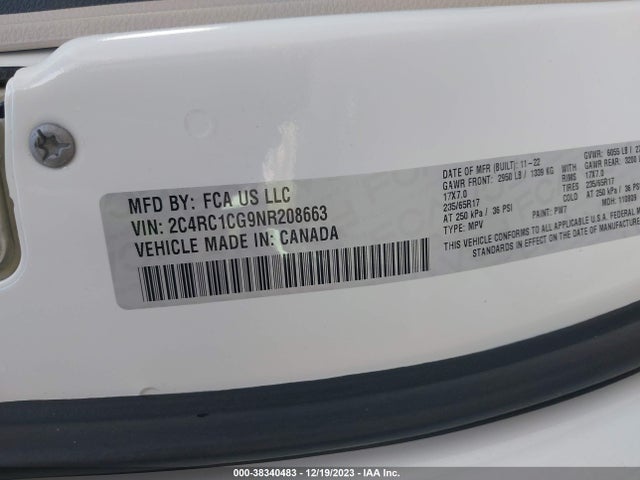 2C4RC1CG9NR208663 Chrysler Voyager Lx