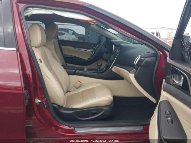 1N4AA6AP6JC370567 Nissan Maxima 3.5 Sv