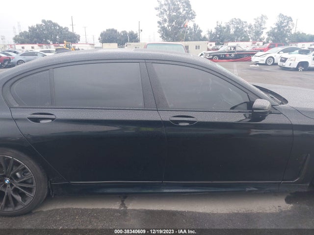 BMW 740I 2020 WBA7T2C02LCD34692 Image 13