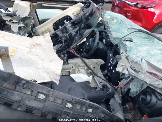 2019 MINI HARDTOP WMWXP7C54K2A51874 Photo 4