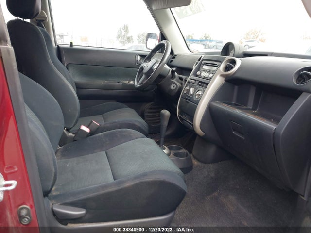 2006 SCION XB VIN: JTLKT324X64110299