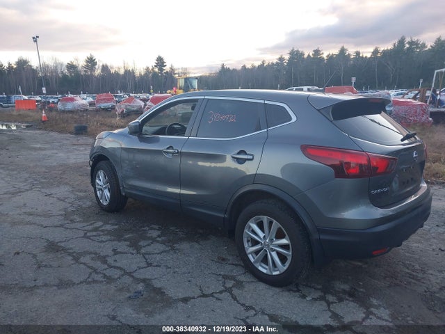 JN1BJ1CRXJW289718 Nissan Rogue Sport S/sl/sv