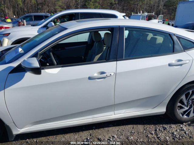 2HGFC2F84JH517620 Honda CIVIC EX